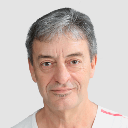 João Júlio - Humaniversidade Professor de Massoterapia e Naturopatia